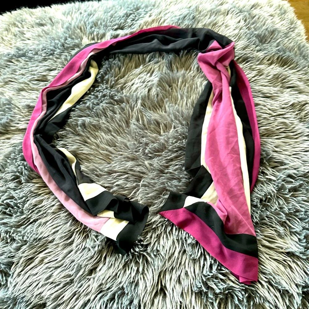 Black and plum scarf